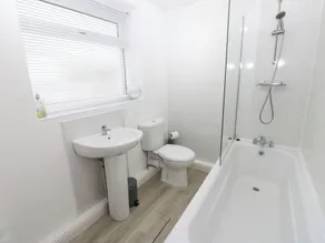 Holly Terrace - 2 Bedrooms - Sleeps 3 - Badeværelse