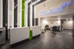 Studio 44 - Reception