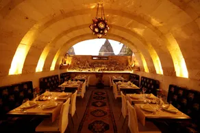 Miras Hotel - Restaurant