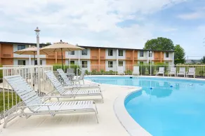 Quality Inn Winchester - Piscine