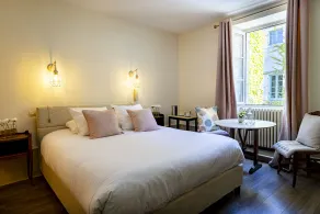 Relais de la Source - Camera