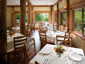 The Esmeralda Inn at Lake Lure - Restaurant