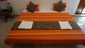 GREENS GUEST HOUSE - Chambre