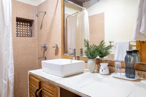 Shivapuri Heights Cottage - Bathroom