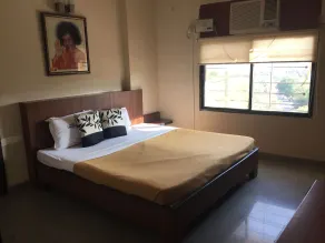 Sai Maa Hotel & Residency - Rom