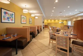 Holiday Inn Winchester Southeast-Historic Gateway by IHG - Restaurant