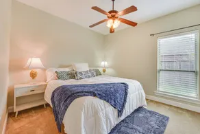 Spacious Zachary Home: 12 Mi to Baton Rouge! - Intérieur