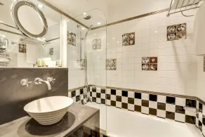 Villa Lutèce Port Royal - Salle de bain