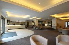 Bromley Court Hotel London - Recepción