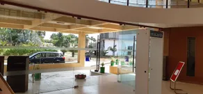 Seven Sky Clarks Exotica - Interior entrance
