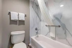 Best Western Louisville Airport Expo - Salle de bain