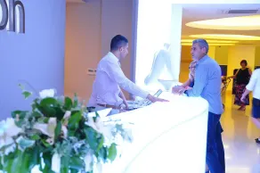 Blue Bay Platinum - Reception