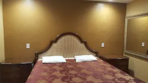 Central Inn Motel on 41 Street - Zimmer