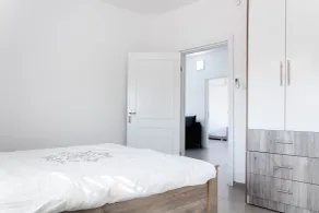 Cosy & Modern old city 3BR by Ahlan Hospitality - Room