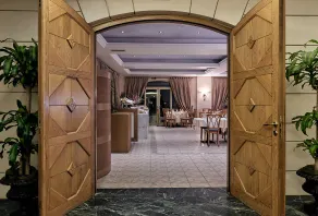 Pilot Beach Resort - Restaurant