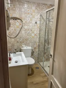 Hostal Lojo - Bathroom