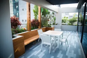 Lakeshore Suites, Banani - Room