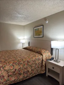 American Inn & RV Park - Zimmer
