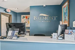Baymont by Wyndham Ocala Suites - Lobby