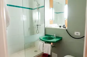 ibis Brest Kergaradec - Salle de bain