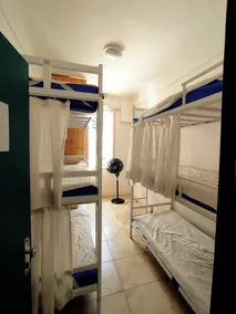 Sangha Urbana - hostel, yoga & meditação - Chambre