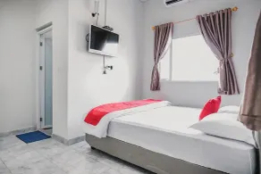 RedDoorz @ Jalan Narada Lampung - Room