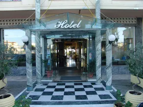 Ignatia Hotel - Entrée intérieure