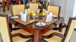 Valampuri Hotel - Restaurant