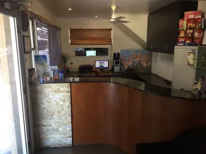 Country Plaza Motor Inn - Reception