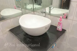 Sai International Guest House - Quarto