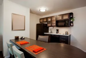 Candlewood Suites MORGANTOWN-UNIV WEST VIRGINIA by IHG - Room