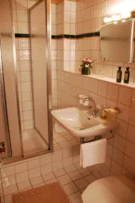 Appartamento adatto alle famiglie con sauna, giardino e terrazza - Bagno