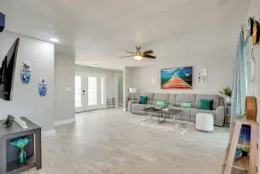 Canal & Gulf Views: Spacious Hudson Home - Interiør