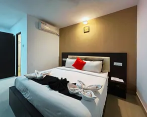 Bay Breeze Hotels and Resorts - Room