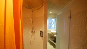 墾丁橘月Orange Moon Inn - Badezimmer