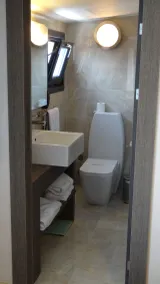Jazz Hotel Nisantasi - Bathroom