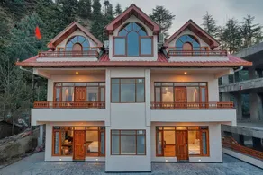 Alpine Holiday Inn, Kufri, Shimla - Room
