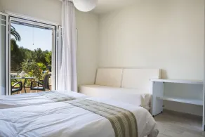Olive Grove Studios & Apartments - Camera