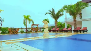 Puri Lovina - Pool