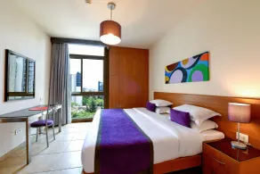 The Smallville Xpress - Room