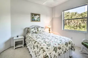 Port Charlotte Home on Canal w/ Lanai & Pool! - Værelse