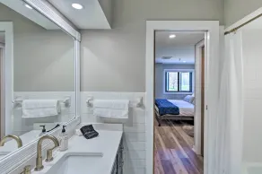 Golf, Boat & More! Sleek Shangri La Condo in Afton - Interior