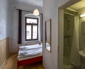 Hostel Mondpalast - Chambre
