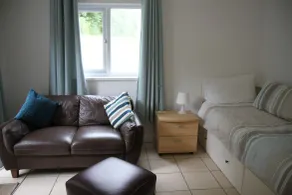Freshwater Bay Holiday Cottages - Chambre