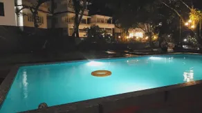 Aruvi Resort Munnar - Piscina