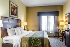 Comfort Inn & Suites Madisonville - Quarto
