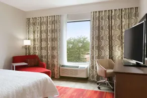 Hampton Inn North Olmsted Cleveland Airport - Chambre