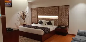 Grand Geet Hotel - Chambre