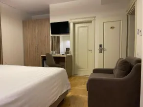 Mervin Hotel - Room