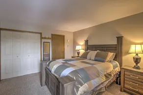 Mtn-View Condo w/ Hot Tub Access in Dillon! - Room